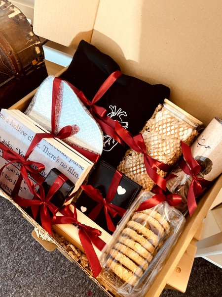 بوكس حب لطيف