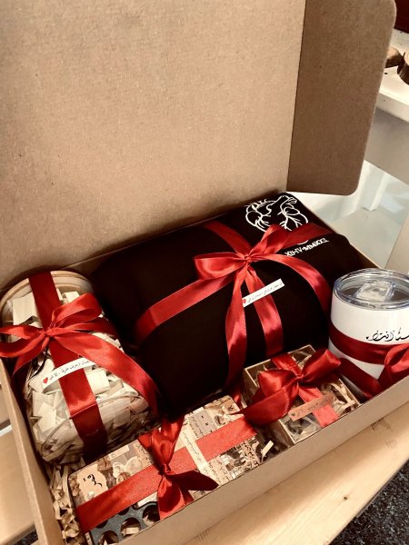 بوكس حب لطيف