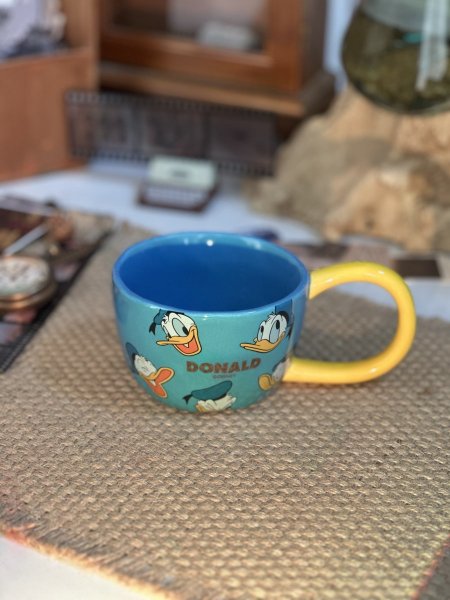 كوب بطوط بيد عريضة